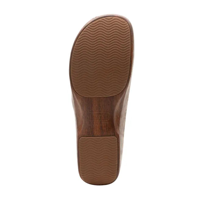 Brown slip resistant sole of Alegria Women&
