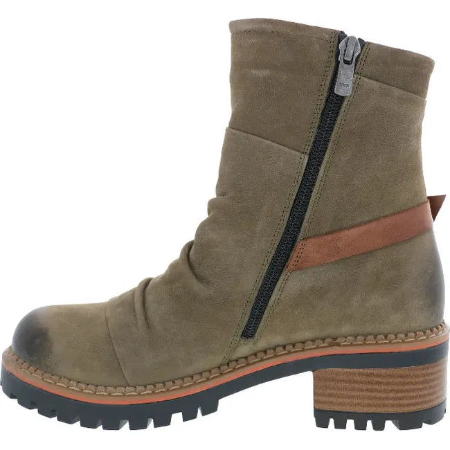 Medial side of Women's Biza Wanda Boot in green suede with tan midsole and side zipper