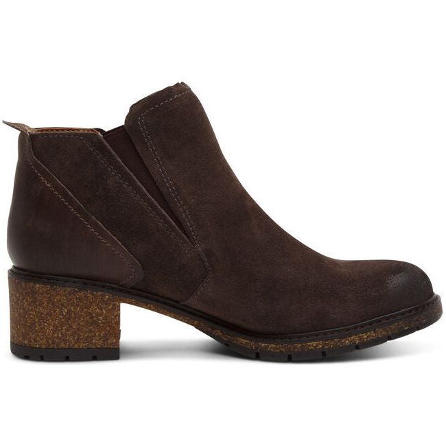 Lateral side of Women&#39;s Aetrex Frankie Boot in brown suede with block heel