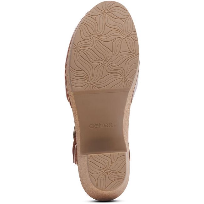 Aetrex Women's Finley Heel Cognac CC204W