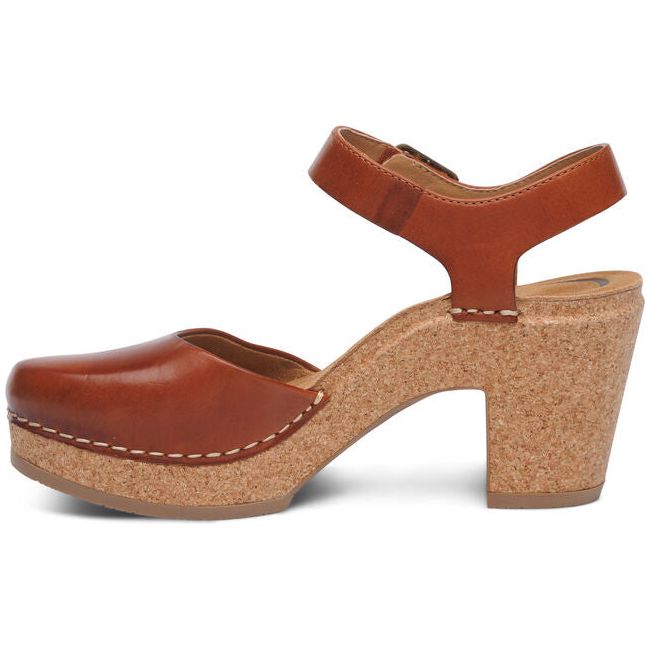 Aetrex Women's Finley Heel Cognac CC204W