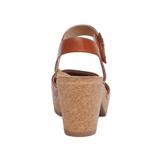 Aetrex Women's Finley Heel Cognac CC204W