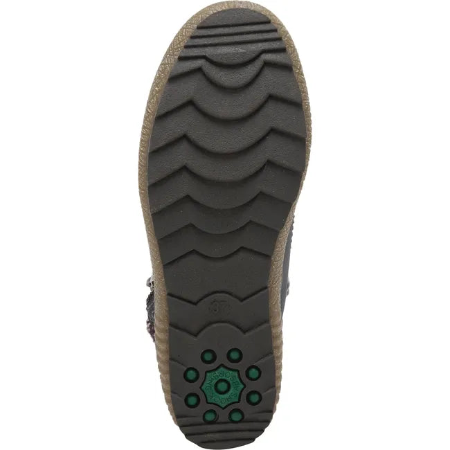 Sole of Womens Spring Step Cleora Boot in navy blue leather upper with a black sole