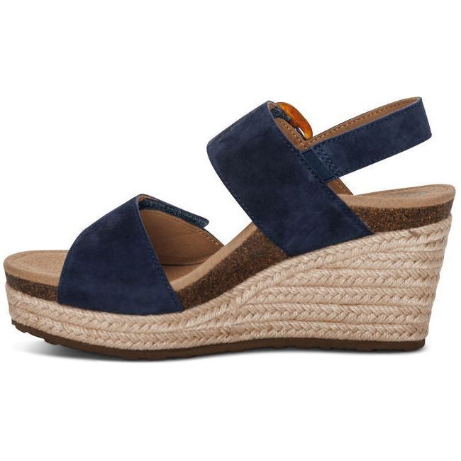 Aetrex Women&#39;s Ashley Wedge Sandal Navy EW791W