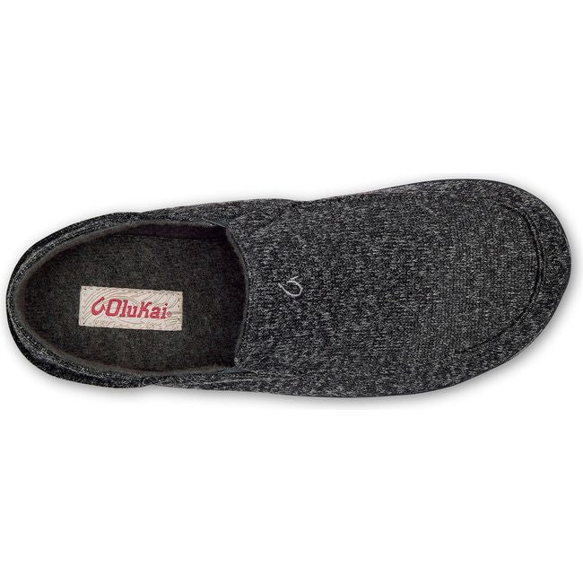 Top down view of a black Men's Olukai Moloa Hulu Slipper