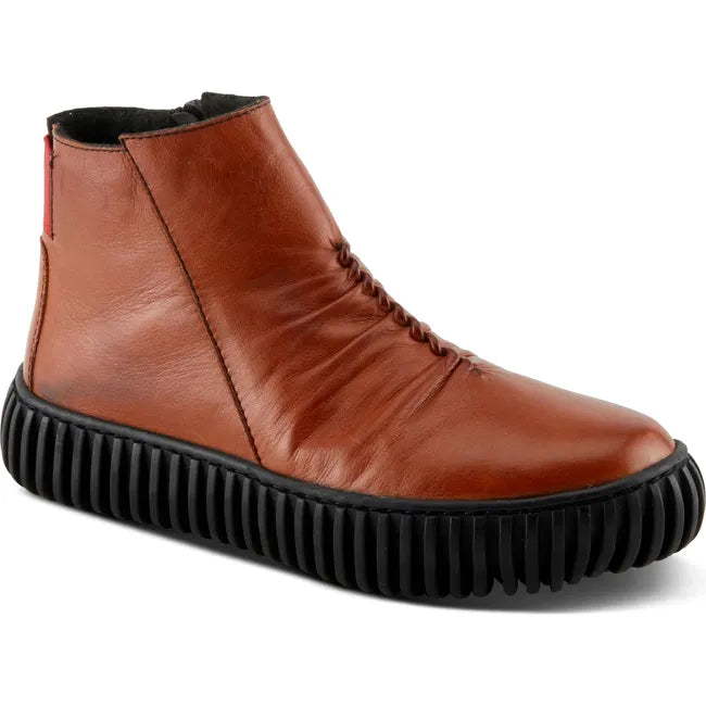 Front angled view of Women&