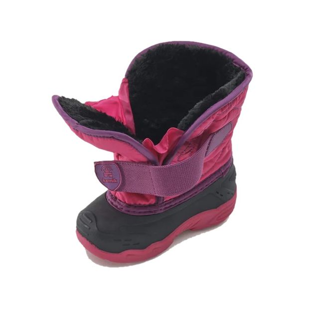 Velcro strap open showing black fur of Kamik Kids&