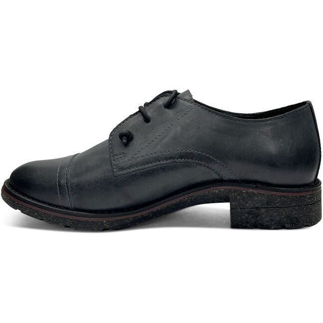 Medial side of Womens Aetrex Gina Oxford shoe in black leather with laces and toe cap