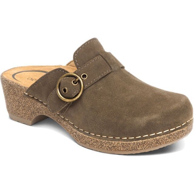 Aetrex Women's Madison Clog Olive LC107W