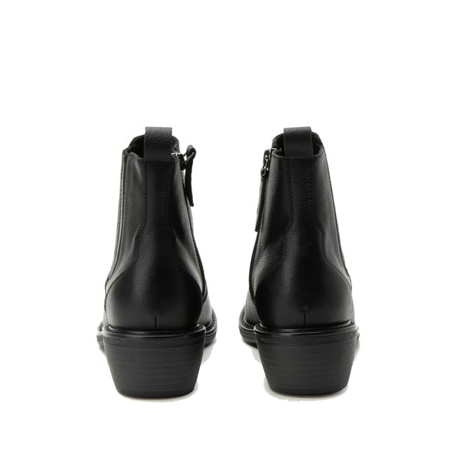 Heels of Alegria Women&