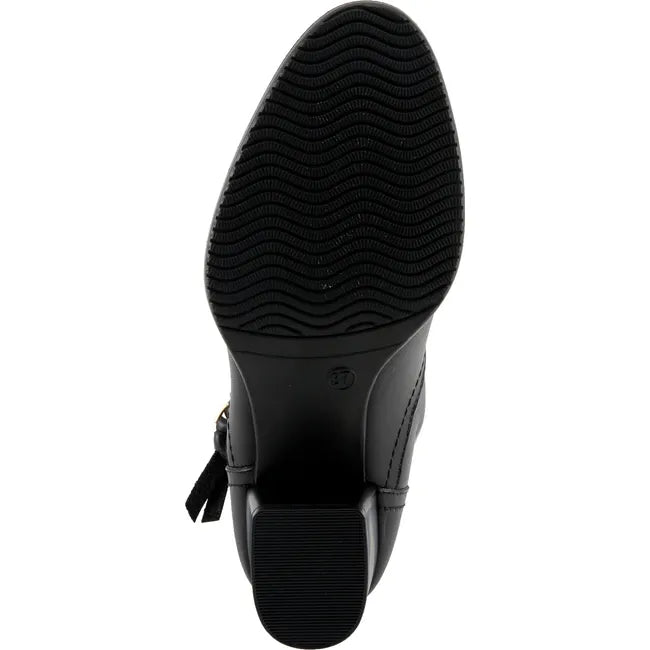 Sole of Women's Spring Step Nazca Boot in black leather with black sole