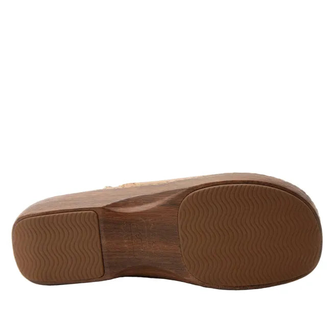 Sole of Alegria Women's Oaklee Boots in Rancho Tan