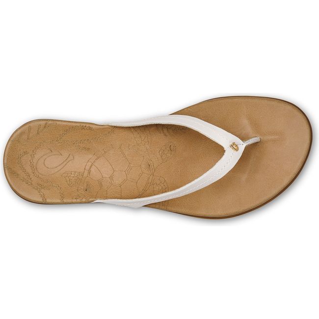Top down view of Women's Olukai Honu Flip Flop in Bright White and Golden Sand tan