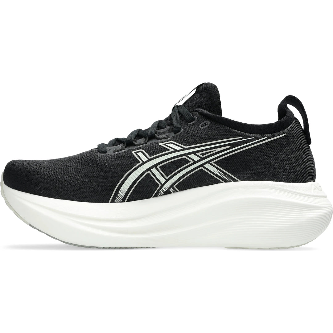 Inside of ASICS Women&