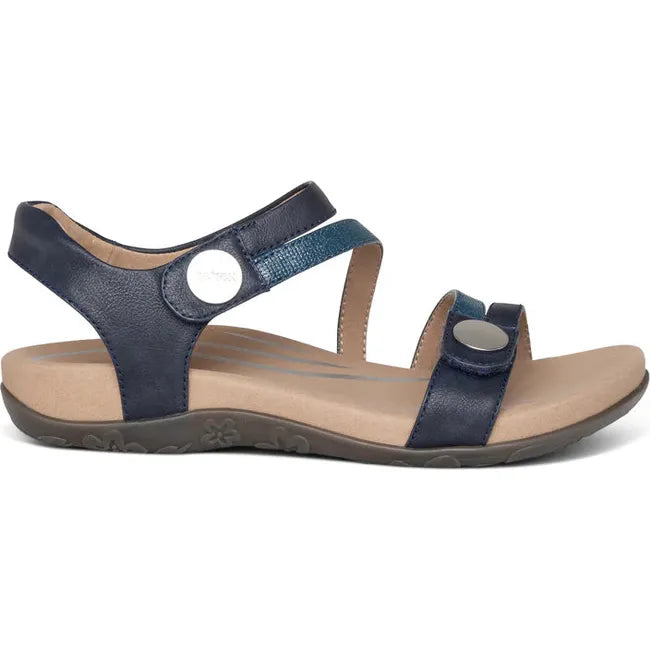 Lateral side of Women&