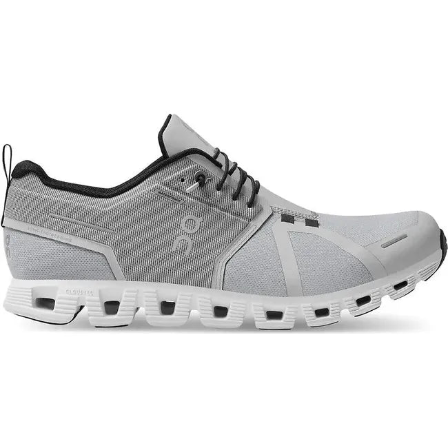 Lateral side of On Cloud 5 Waterproof running shoe in light grey, a white sole, and slip on lacing