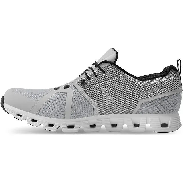 Medial side of On Cloud 5 Waterproof running shoe in light grey, a white sole, and slip on lacing