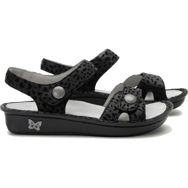 Alegria Women&#39;s Vienna Sandal Not A Cheetah VIE-6127