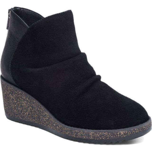 Aetrex Women's Kara Ankle Wedge Boot Black WB100W