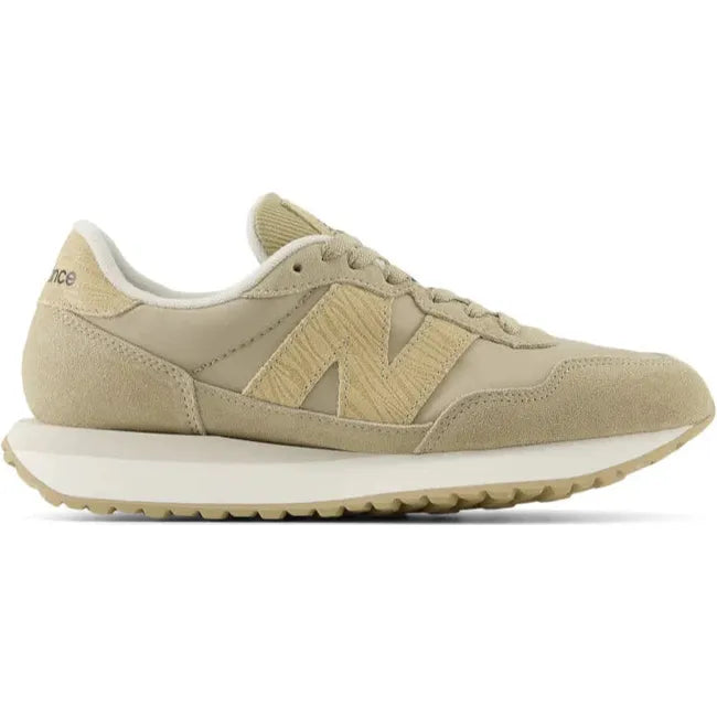 Lateral side of Women's New Balance 237 Lifestyle Shoe in brown sugar