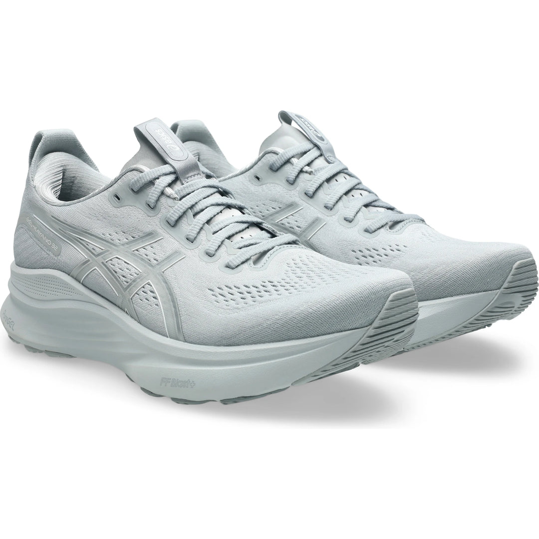 Front angle of ASICS Men&