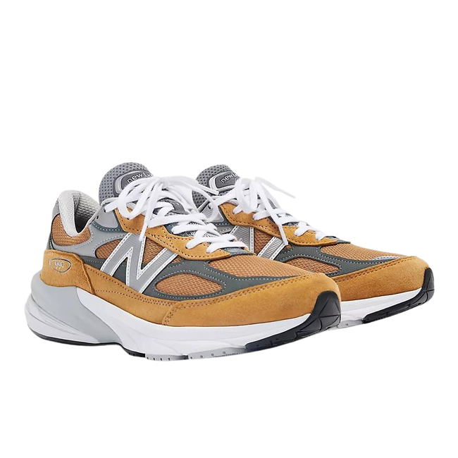 New Balance Unisex 990 V6 Lifestyle Shoe Workwear/Grey U990TN6