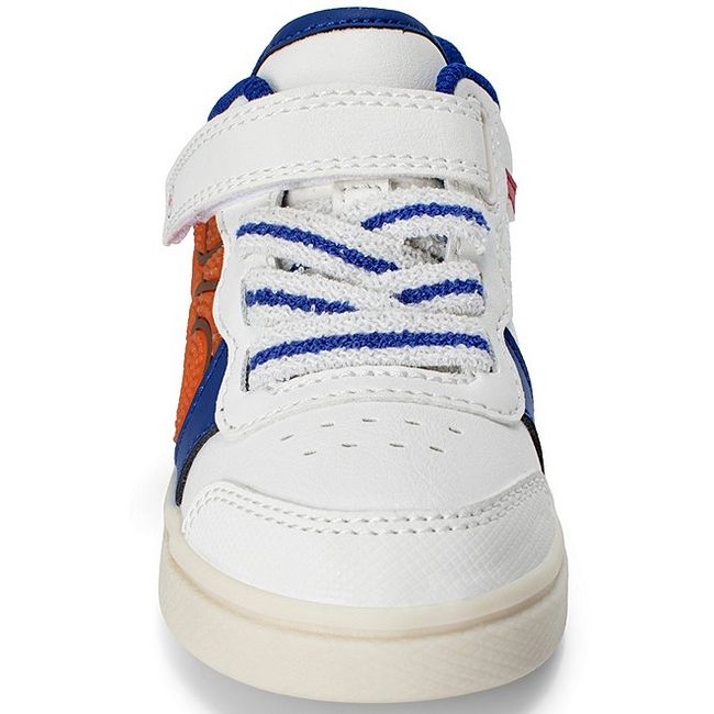 Front view of the Stride Rite Hoop Dreams in cream white with royal blue laces