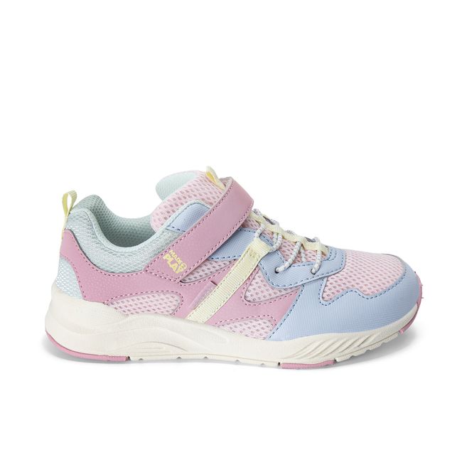 Right side profile of the Stride Rite Player 2.0 in blush pink with a cream sole