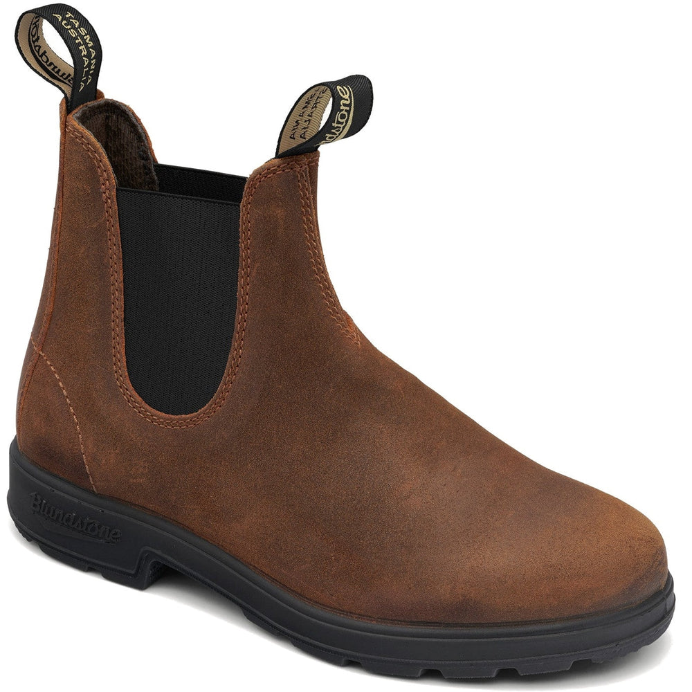 Three-quarter view of Blundstone Unisex Originals 1911 Chelsea Boot in Tobacco Suede