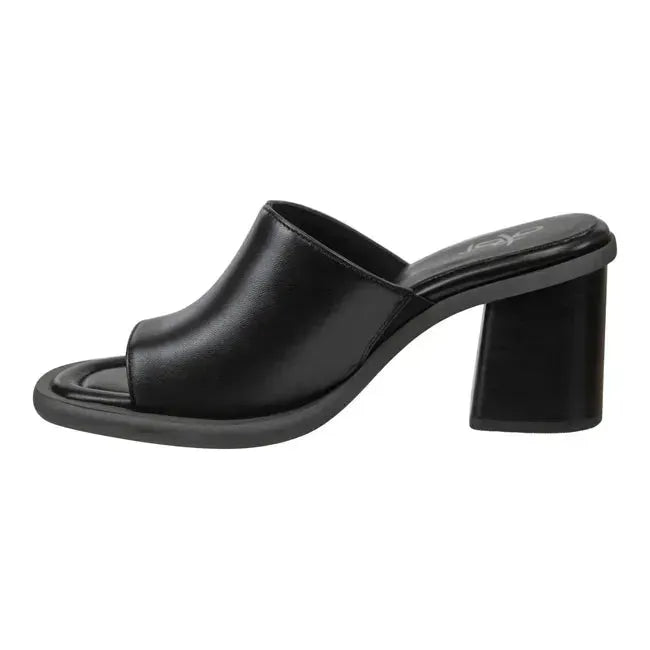 Naot Women&