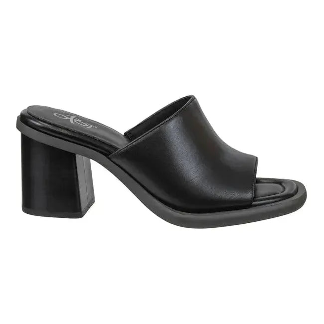 Naot Women&