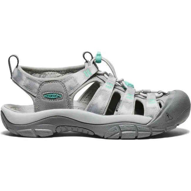 Lateral side of Women's Keen Newport H2 closed toe sandal in Alloy Chevron gray