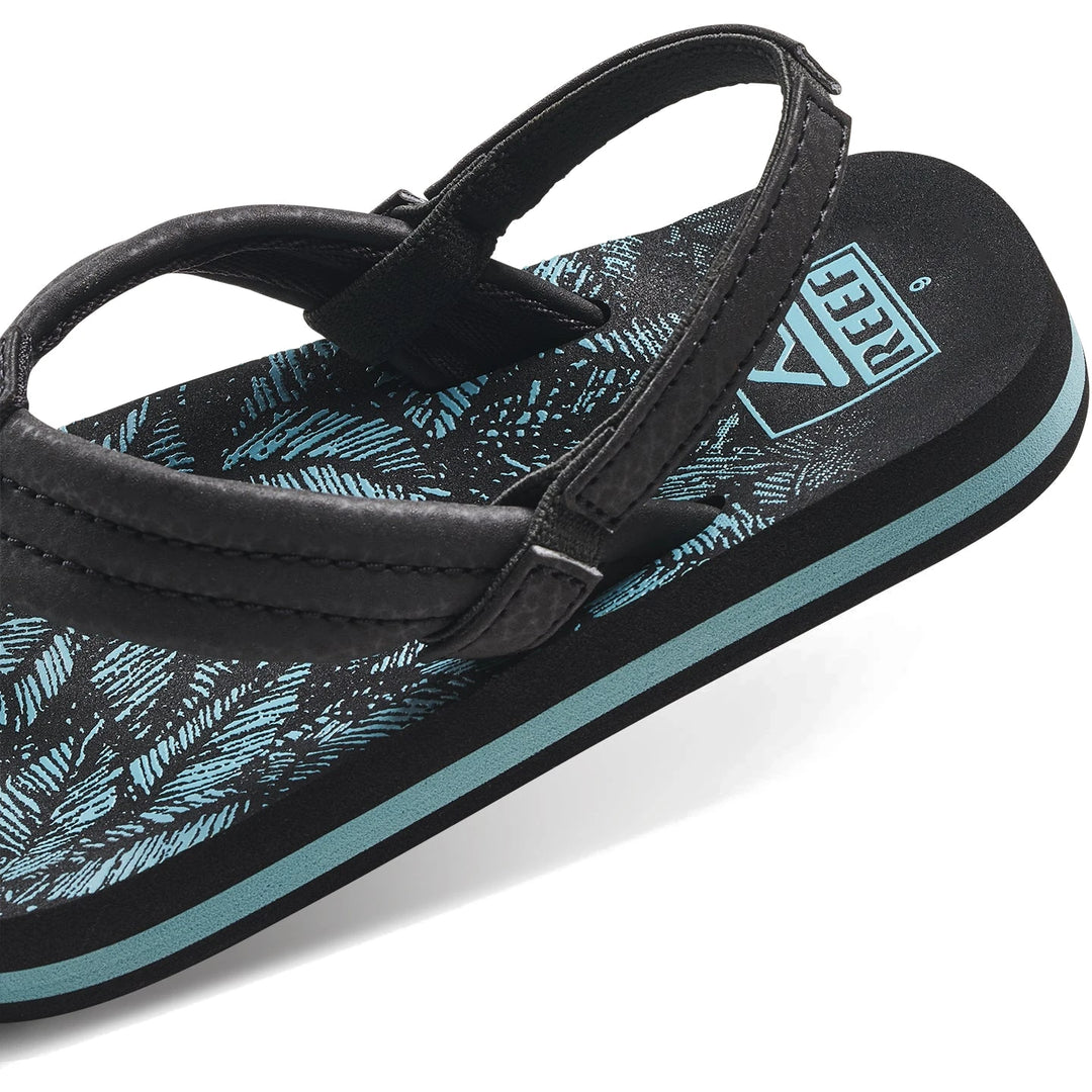 Heel strap detail of Reef Kids&