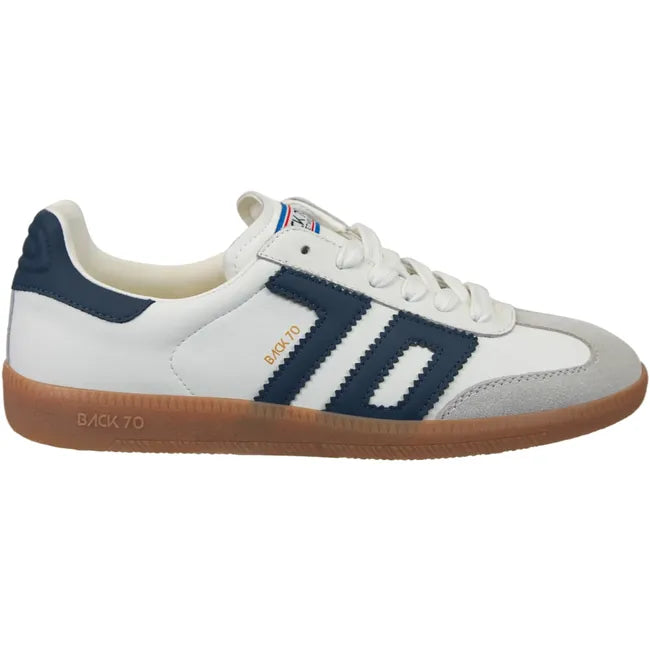 Lateral side of Back 70 Cloud women’s retro sneaker in white and navy blue.