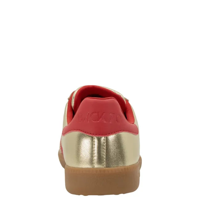 Heel of Back 70 Cloud NM gold and red women’s retro fashion sneaker