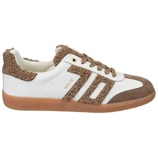 Lateral side of Back 70 Cloud women’s retro sneaker in white and brown