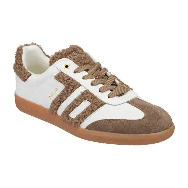 Front angled view of Back 70 Cloud women’s retro sneaker in white and brown.