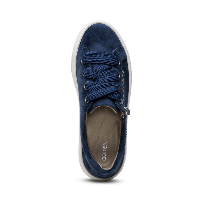 Top-down view of Aetrex Women&