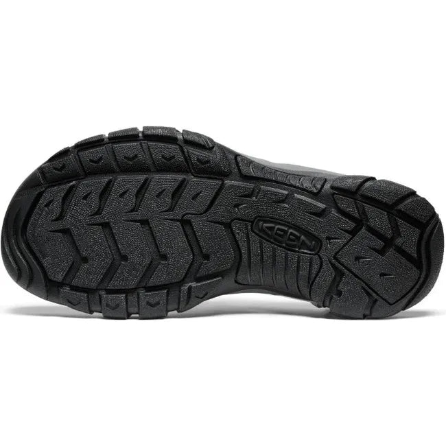 Sole of Men&#39;s Keen Newport H2 closed toe Sandal in gray Magnet Chevron