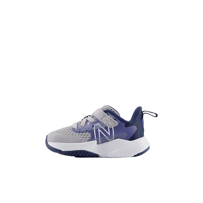 Medial side of velcro New Balance Toddler Rave Run V2 Shoe Grey & NB Navy