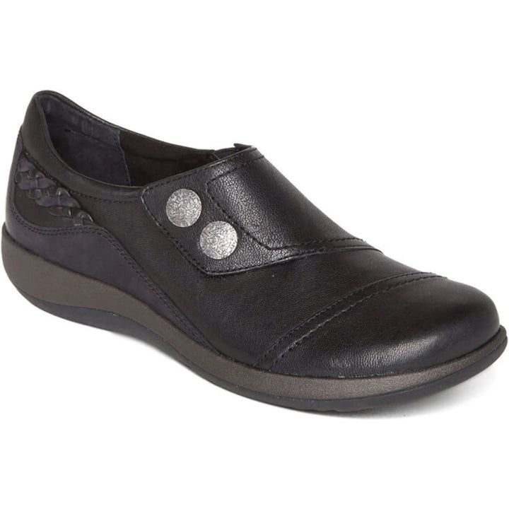 Front angled view of Aetrex Women&