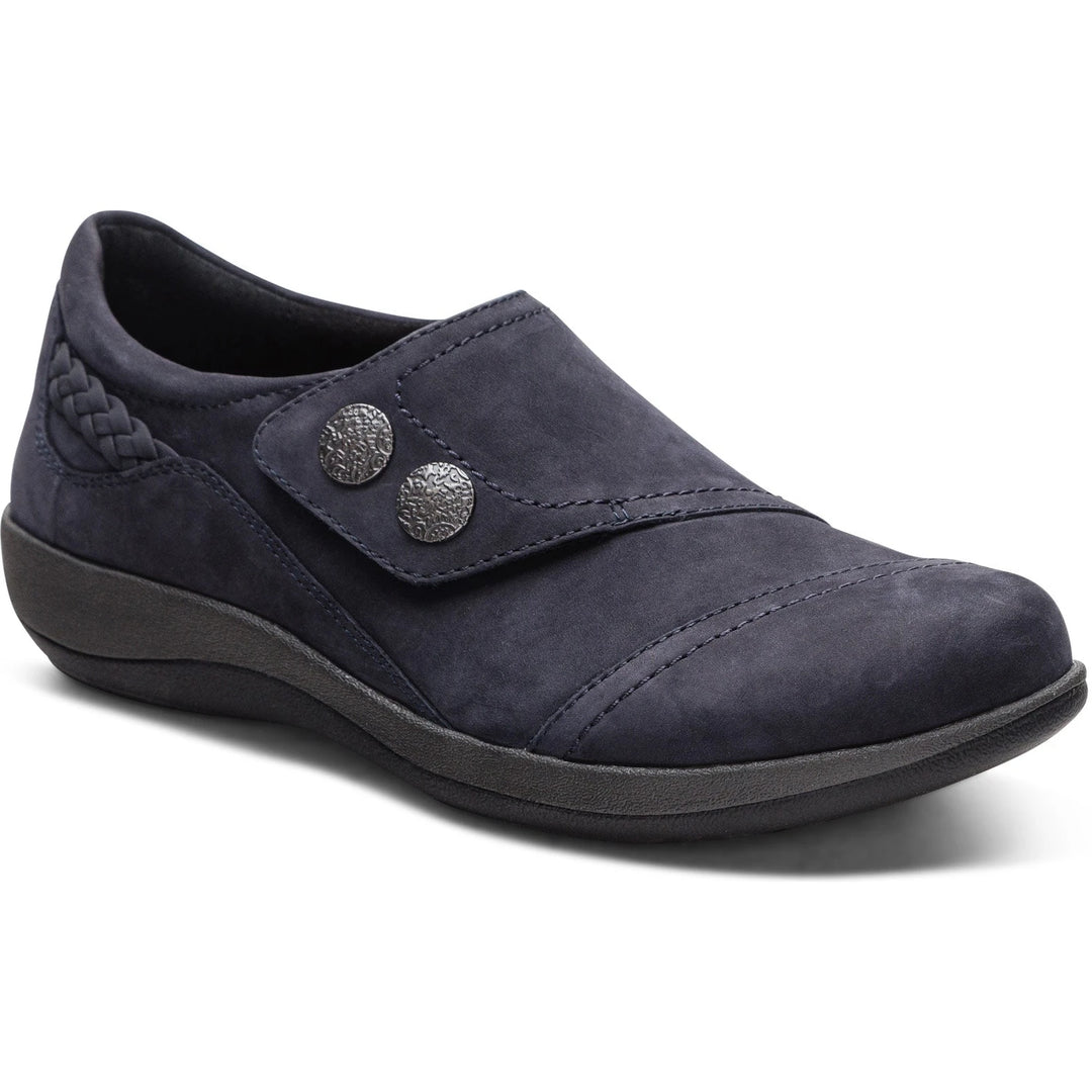 Front angled view of Aetrex Women&