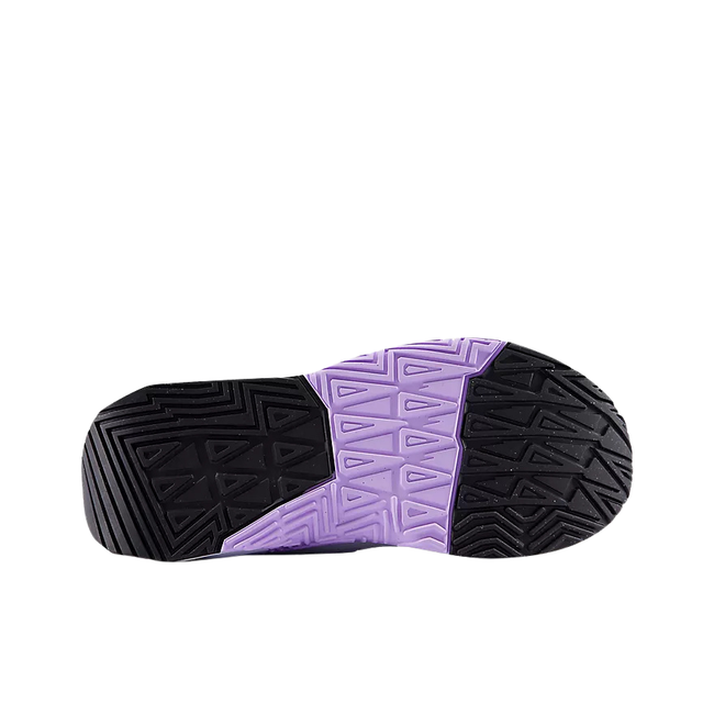 Sole of New Balance Kids' FuelCell Play Bungee with Top Strap in Lilac Glo and Black