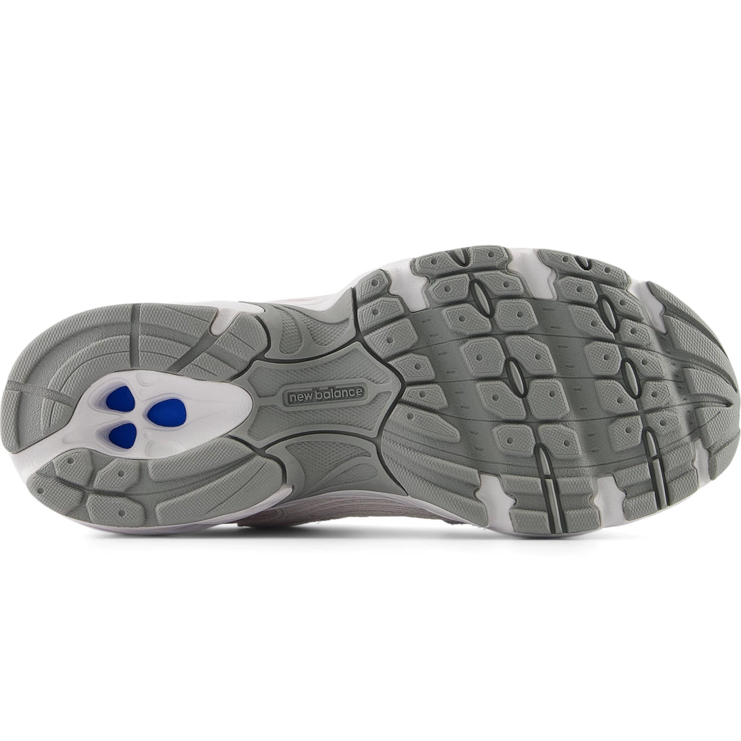 Sole of New Balance Kids&