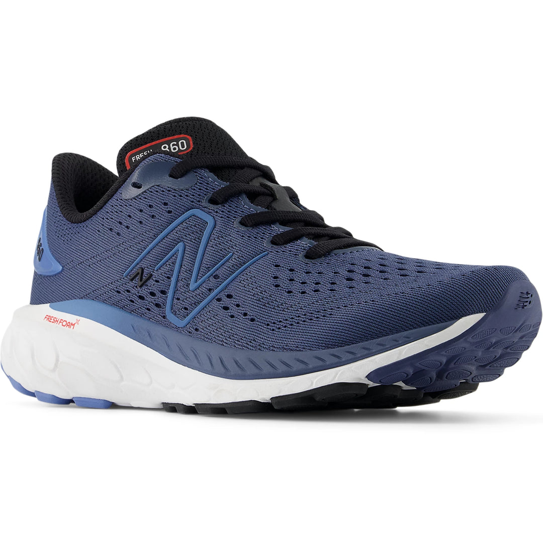 Front angle of New Balance Kids&