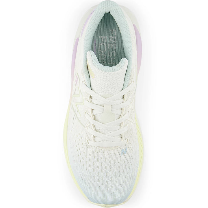 Top of New Balance Kids&