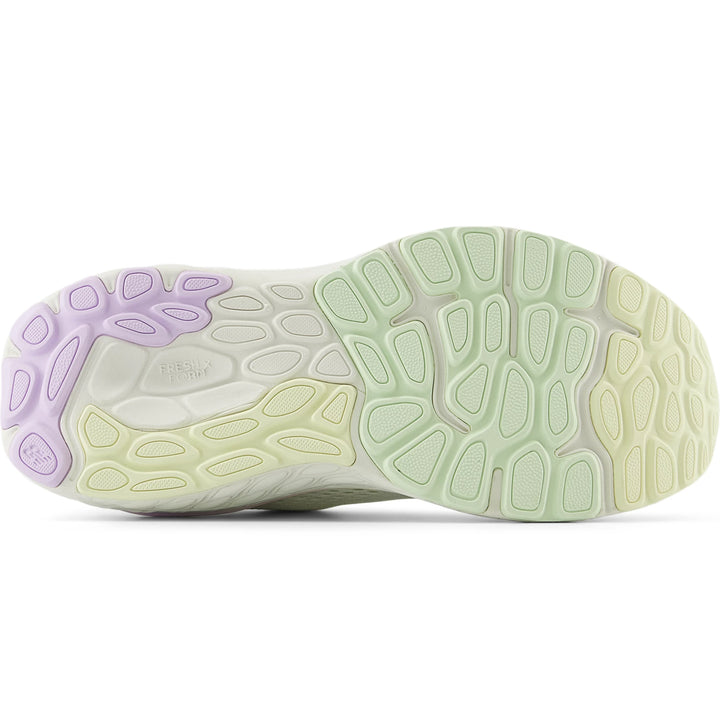 Sole of New Balance Kids&