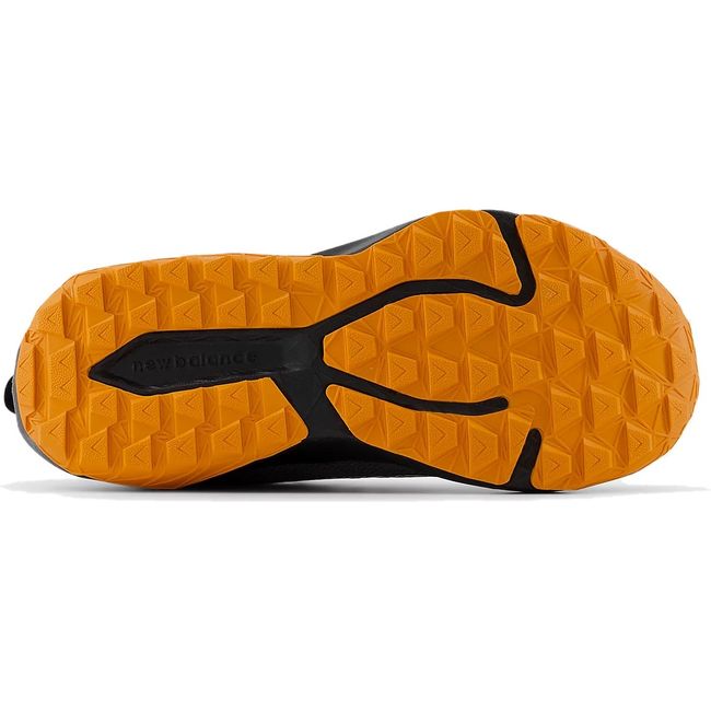 Yellow sole of New Balance Big Kids' DynaSoft Nitrel V6 Trail Running Shoe in castlerock gray