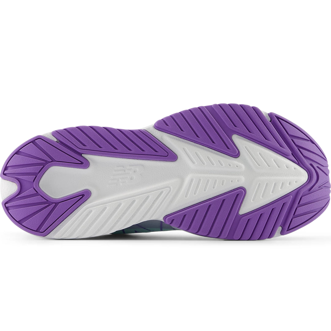 Sole of New Balance Kids&