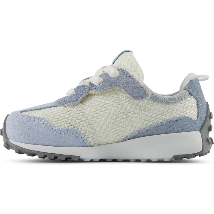 Inside of New Balance Kids&